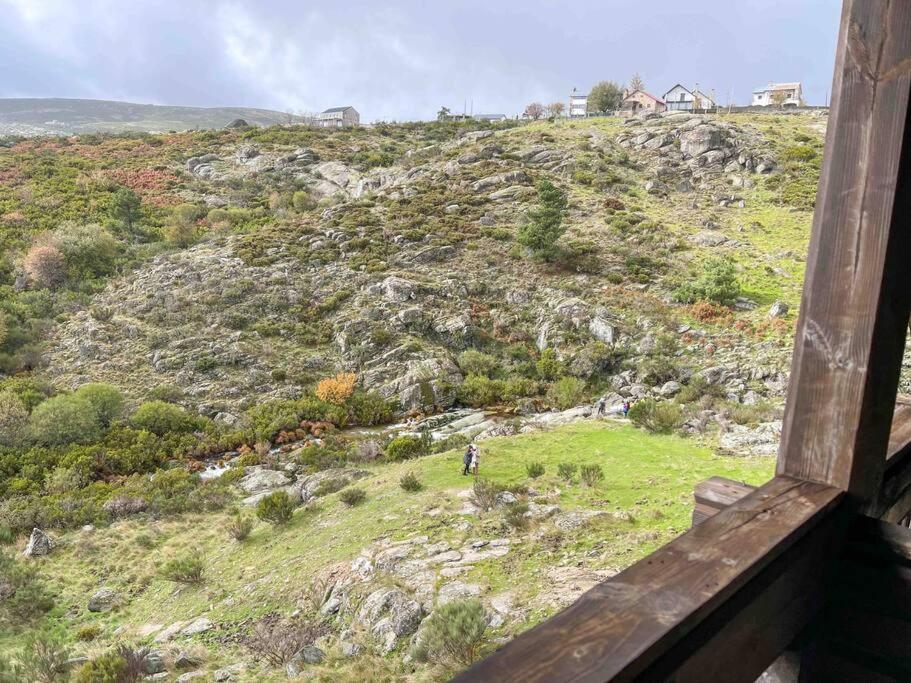 Chale Do Sossego Serra Da Estrela Cortes do Meio Luaran gambar